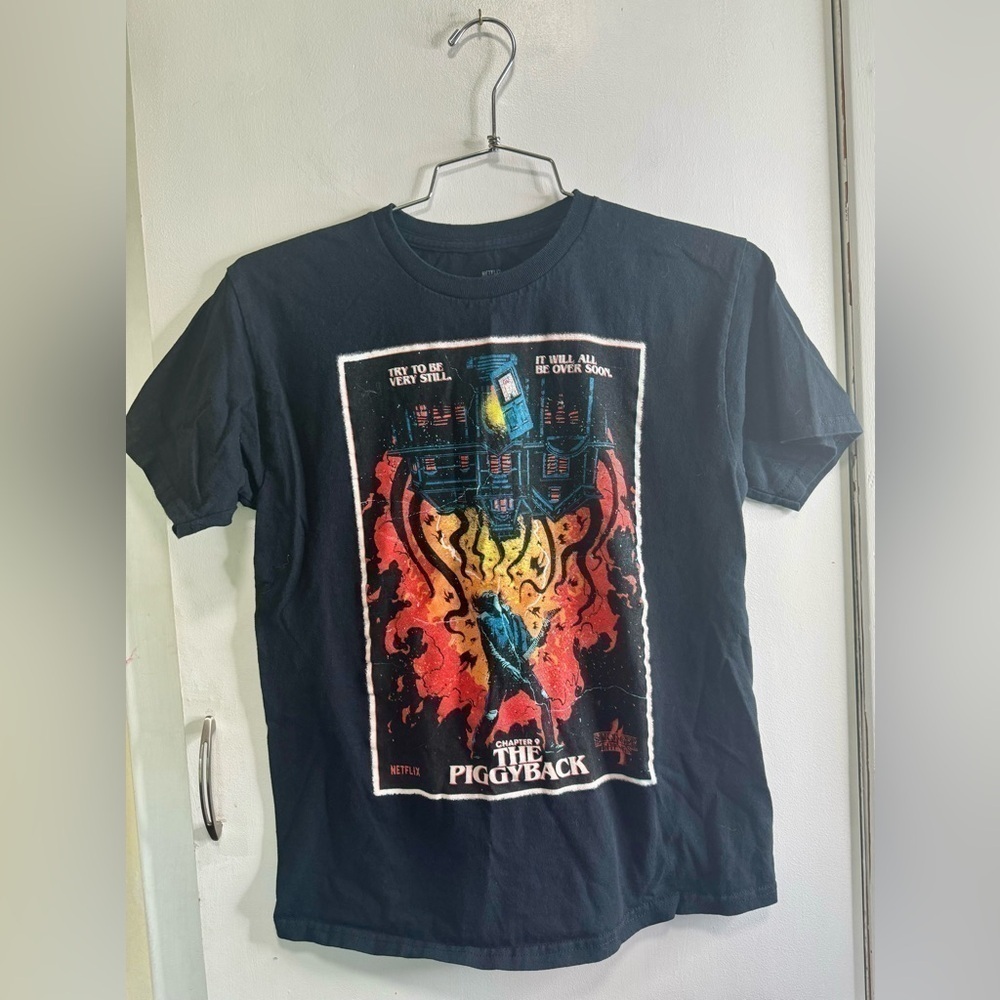 Stranger Things Tee ~ Size XS ~ Unisex